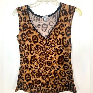 Woman’s cache cheetah shirt